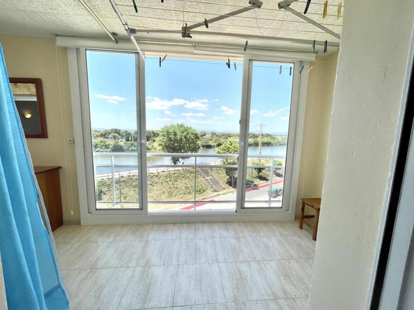 33Apartamento Soleado De Dos Habitaciones Ampuriabrava Exterior foto