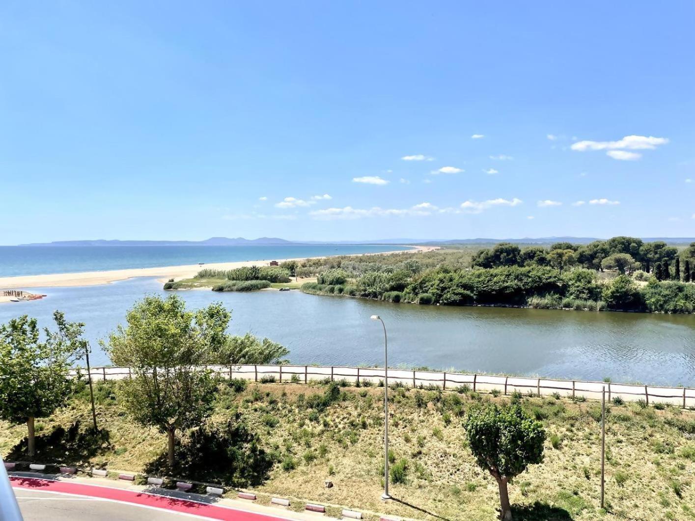 33Apartamento Soleado De Dos Habitaciones Ampuriabrava Exterior foto
